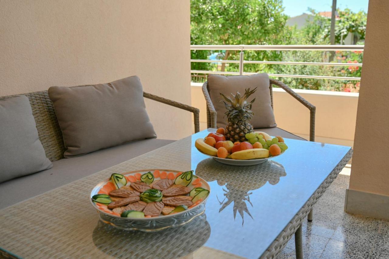 Apartment Damir Trogir Exterior photo